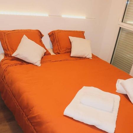 T3 Au Centre Ville Avec Balcon, Parking Gratuit Quimper Dış mekan fotoğraf